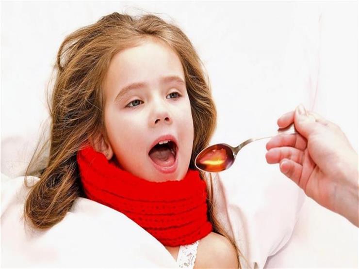 تنتقل من الأظافر.. الدودة الدبوسية خطر يهدد صحة أطفالك