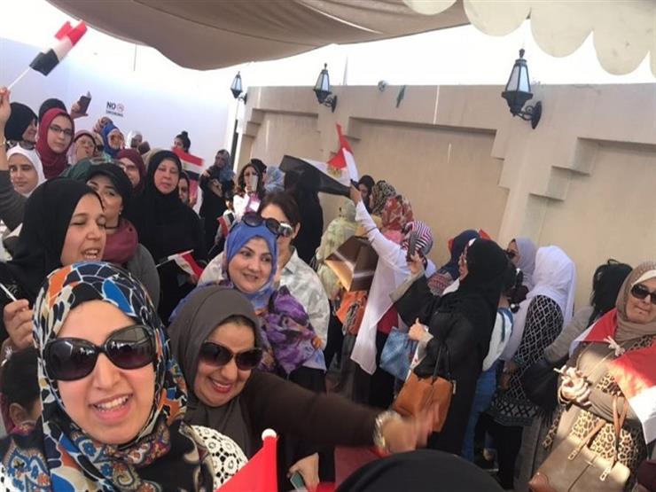 مسؤول يكشف: وكالة أنباء عالمية رفضت تصوير حشود الناخبين أمام لجان الإمارات