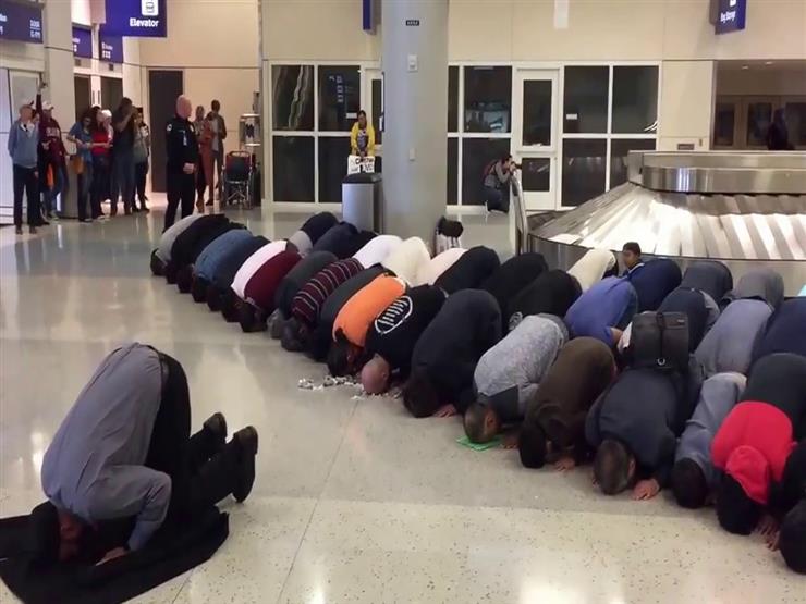 تعرف على حكم سبق المأموم الإمام في صلاة الجماعة.. "البحوث الإسلامية" يوضح تعرف على حكم سبق المأموم الإمام في صلاة الجماعة.. "البحوث الإسلامية" يوضح