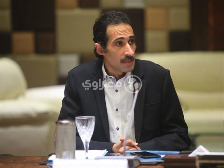 مجدي الجلاد يدلي بصوته في انتخابات الرئاسة: "استخدمت حقي كمواطن مصري" مجدي الجلاد يدلي بصوته في انتخابات الرئاسة: "استخدمت حقي كمواطن مصري"