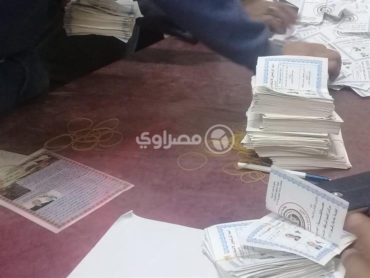 مؤشرات | السيسي 1591 مقابل 59 لموسى في لجنة 21 بالهرم مؤشرات | السيسي 1591 مقابل 59 لموسى في لجنة 21 بالهرم