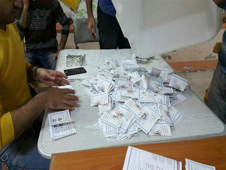 38485 صوتا لـ"السيسي" في اللجنة العامة بمرسى مطروح 38485 صوتا لـ"السيسي" في اللجنة العامة بمرسى مطروح