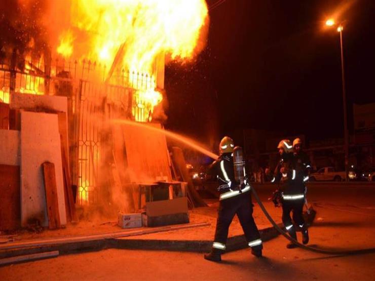 أحد أهالي قرية "الحامول" بكفر الشيخ يكشف أسباب اشتعال النيران في المنازل - فيديو