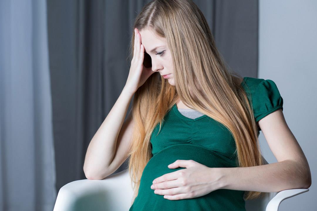   علامات تنذر باكتئاب الحمل.. هذا تأثيره على الأم وجنينها