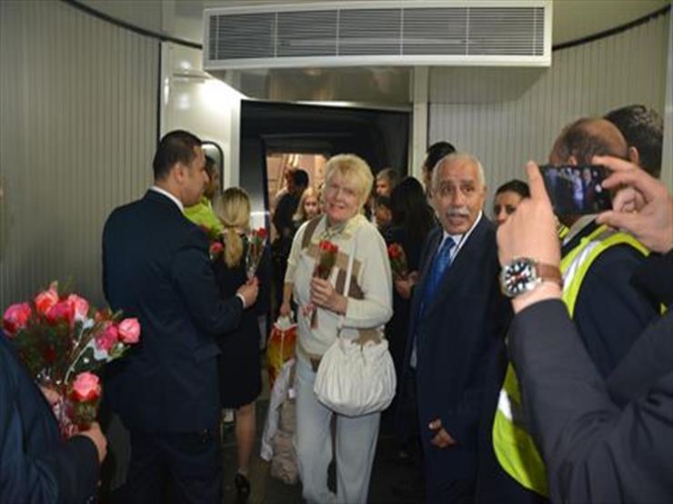 سفير مصر بموسكو: إعادة حركة الطيران الروسية فرصة لتنويع مقاصد السياحة
