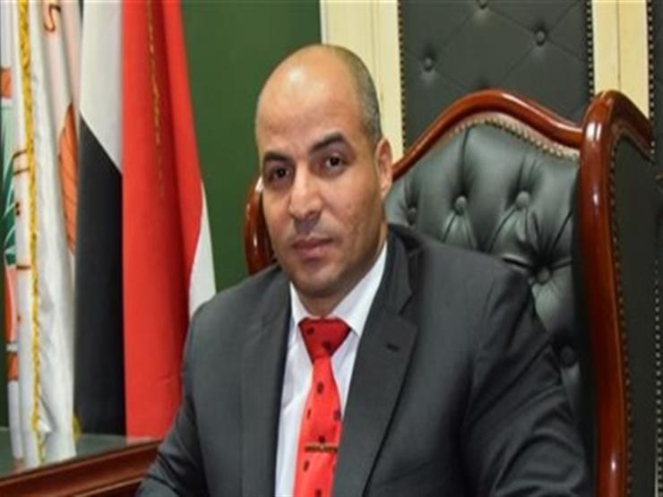 تصاعد أزمة نقابة "المرشدين السياحيين".. ولجنة تسيير الأعمال تعلق العمل حتى السبت تصاعد أزمة نقابة "المرشدين السياحيين".. ولجنة تسيير الأعمال تعلق العمل حتى السبت