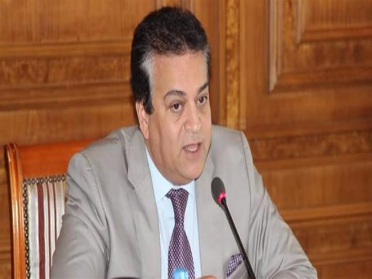 وزير التعليم العالي: أشعر بالانبهار من إمكانيات الجامعات المصرية