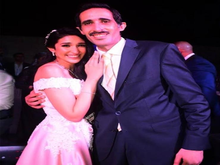 مجدي الجلاد يتحدث عن حياته الأبوية وسر دموعه في زفاف ابنته