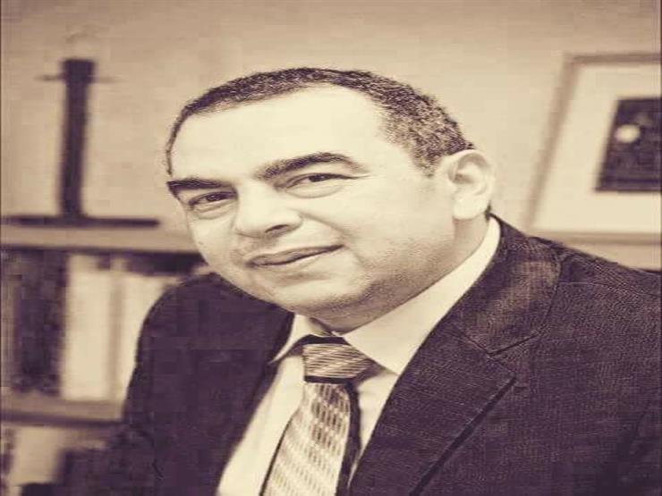 الدكتور أحمد خالد توفيق