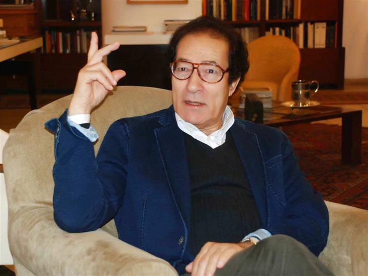 فاروق حسني: قدمت استقالتي 3 مرات ورفضها مبارك - فيديو