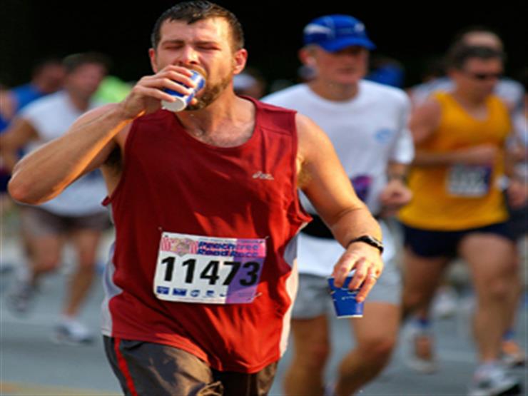 للرياضيين.. هذه الفاكهة بديلة عن مشروبات الطاقة