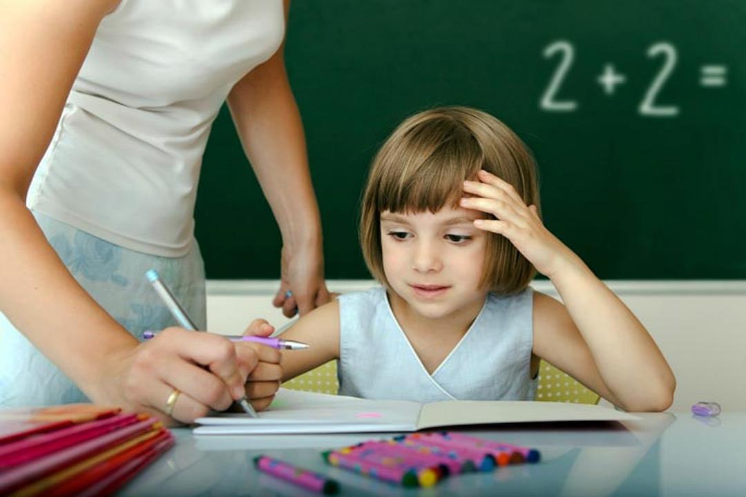 هل يكره ابنك مادة الرياضيات؟.. تعرف على مرض «خلل الحساب» 