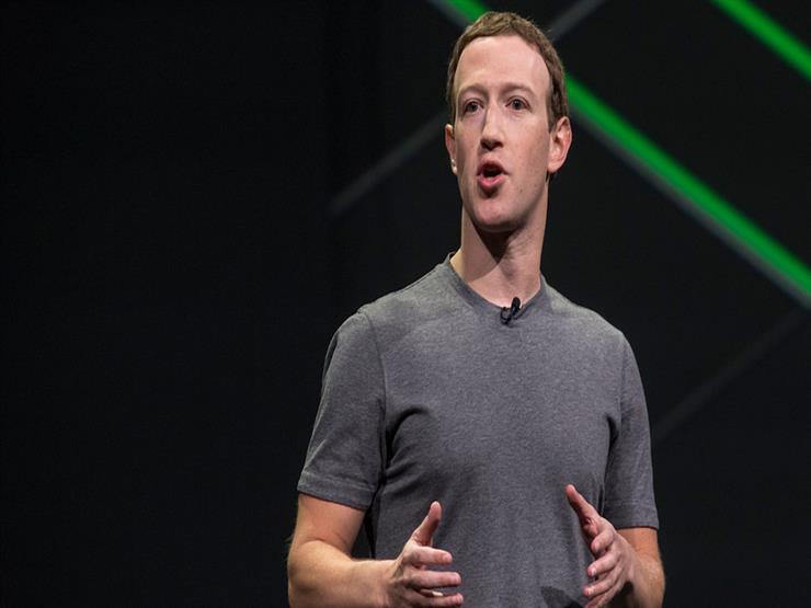 "زوكربيرج" مهدد بفقدان منصبه في "فيسبوك"