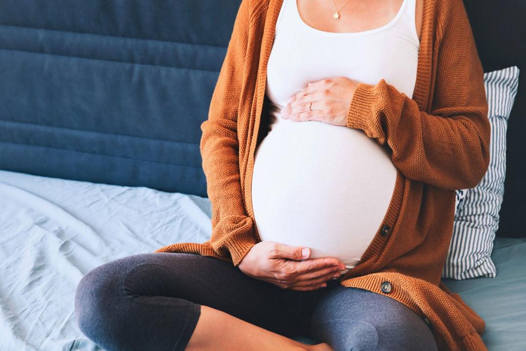 هل تؤثر الالتهابات الناتجة عن اكتئاب الحمل على حديثي الولادة؟