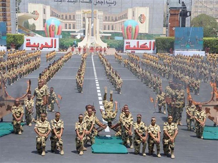 خيري رمضان: أبطالنا من القوات المسلحة هم مستقبل مصر - فيديو