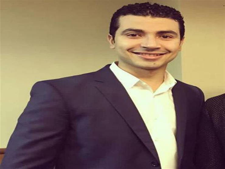 محمد أنور يحتفل بـ 3 ملايين متابع | مصراوي