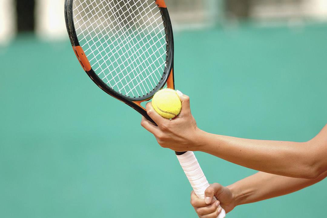فوائد صحية عديدة لرياضة التنس.. بينها تعزيز صحة القلب