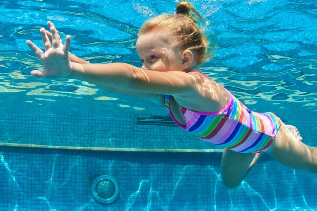 7 فوائد صحية للسباحة.. منها حرق السعرات الحرارية