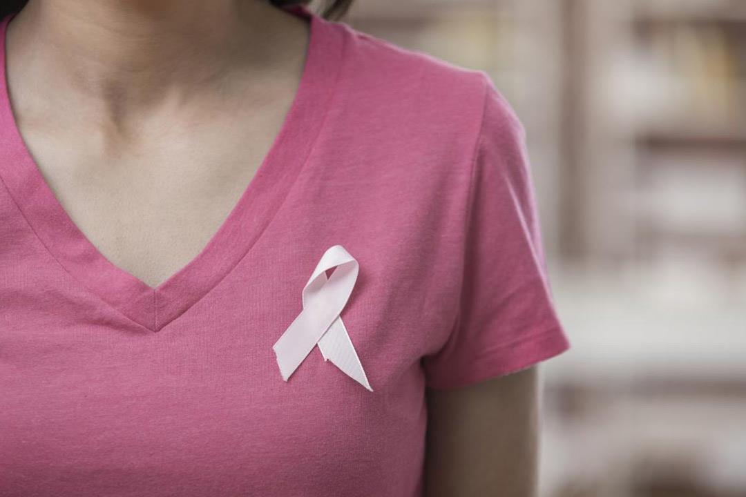 "سين وجيم" عن سرطان الثدي.. (صور)