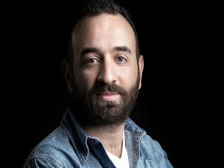 عمرو سلامة يشوق جمهوره بصورة من فيلم "بره المنهج" عمرو سلامة يشوق جمهوره بصورة من فيلم "بره المنهج"