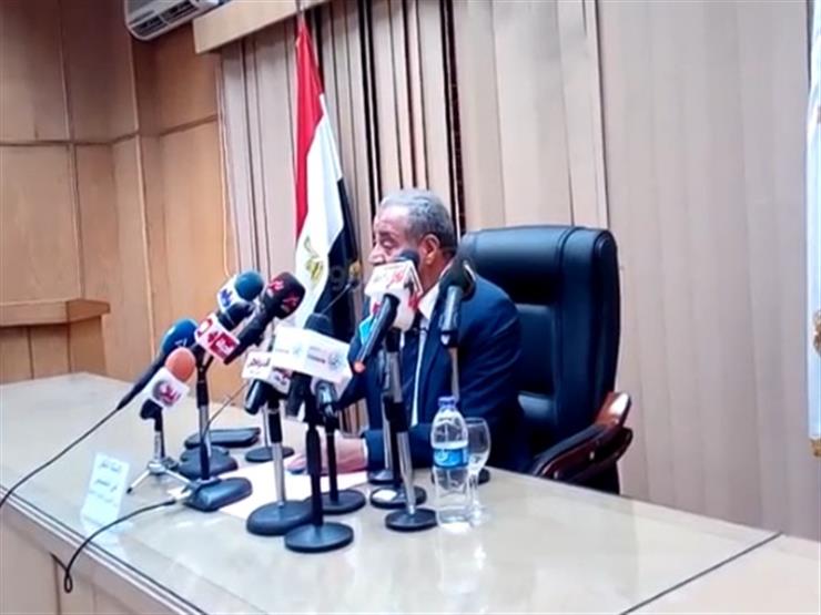 وزير التموين يحذر: حذف بطاقات المواطنين المتخلفين عن تصحيح بياناتهم