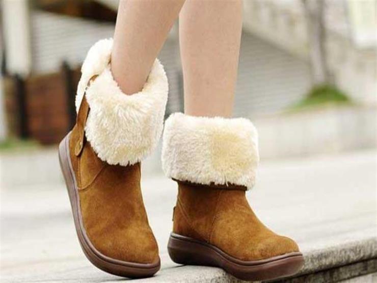 Какой вид традиционной меховой обуви. Удобная зимняя обувь. Теплая красивая женская обувь. Изящная зимняя обувь. Зимняя удобная обувь для женщин.