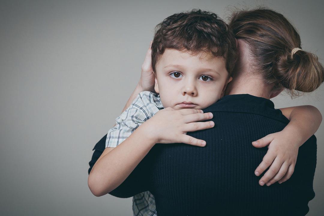5 إجراءات منزلية تخفف من ألم الرقبة عند الأطفال