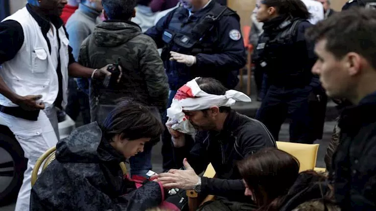 الشرطة الفرنسية: إصابة 6 أشخاص جراء إلقاء قنبلة يدوية على صالون تجميل