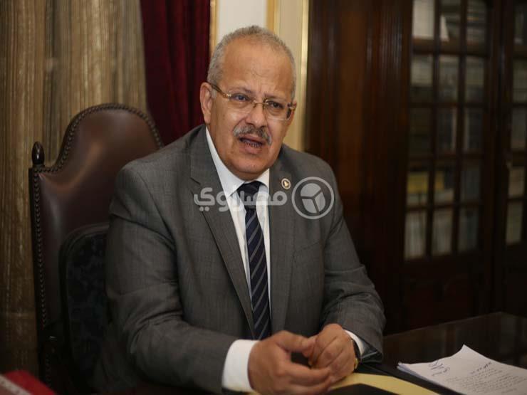 رئيس جامعة القاهرة: "حساب معهد الأورام يخضع للرقابة قبل وبعد الصرف"