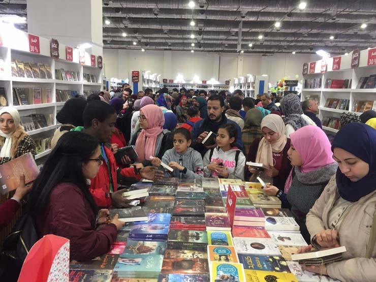قطرة مياه تساوي حياة في معرض الكتاب مصراوى