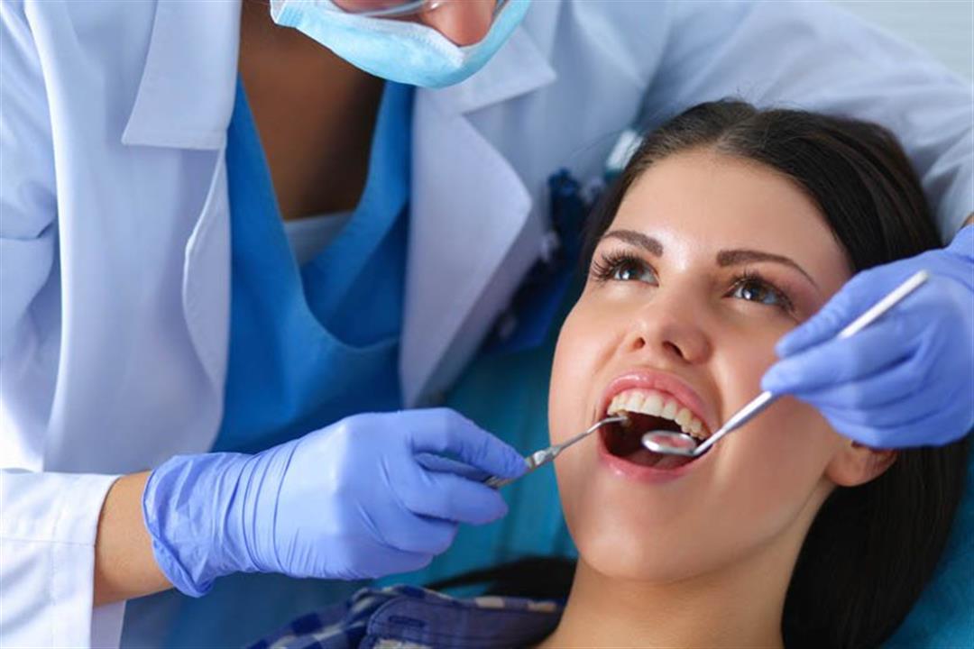 أبرزها التنفس من الفم.. 8 أسباب وراء الإصابة باعوجاج الأسنان