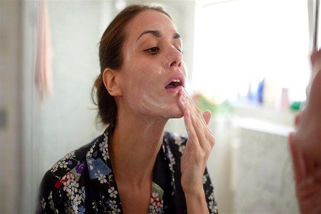  لمنع تلف الخلايا.. 7 طرق آمنة لغسل الوجه