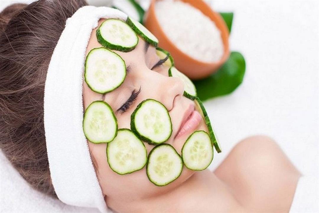 ماسك الخيار لغلق المسام