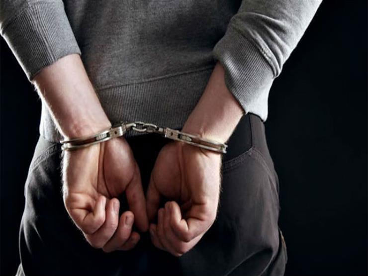 ضبط عامل وسائق يستقلان سيارة مسروقة بمدينة نصر ضبط عامل وسائق يستقلان سيارة مسروقة بمدينة نصر
