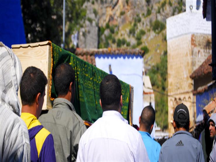 تعرف على حكم الوقوف على القبر والدعاء جهرًا بعد الدفن.. الإفتاء توضح تعرف على حكم الوقوف على القبر والدعاء جهرًا بعد الدفن.. الإفتاء توضح