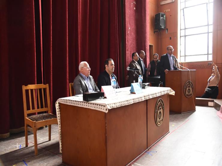 محافظ بورسعيد: الشائعات تهدف لزعزعة الاستقرار وتخريب الأفكار محافظ بورسعيد: الشائعات تهدف لزعزعة الاستقرار وتخريب الأفكار