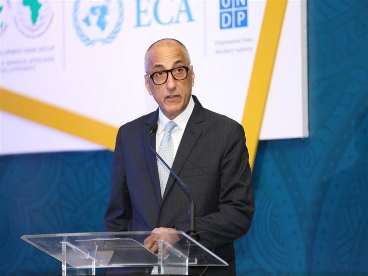 محافظ المركزي: ضخ 160 مليار جنيه بمبادرة "المشروعات الصغيرة" ونخطط لمدها محافظ المركزي: ضخ 160 مليار جنيه بمبادرة "المشروعات الصغيرة" ونخطط لمدها