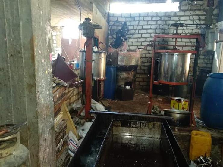 ضبط مصنع آيس كريم غير مرخص في بني سويف ضبط مصنع آيس كريم غير مرخص في بني سويف