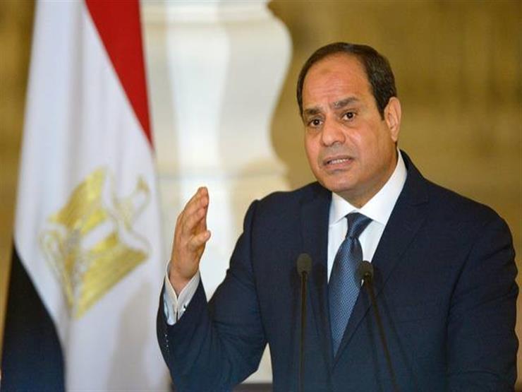 السيسي يوجه بمزيد من الاهتمام لمكافحة الفقر وتوفير فرص العمل للشباب السيسي يوجه بمزيد من الاهتمام لمكافحة الفقر وتوفير فرص العمل للشباب