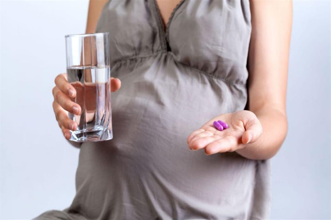نصائح لتناول الفيتامينات أثناء الحمل إليك التوقيت المناسب