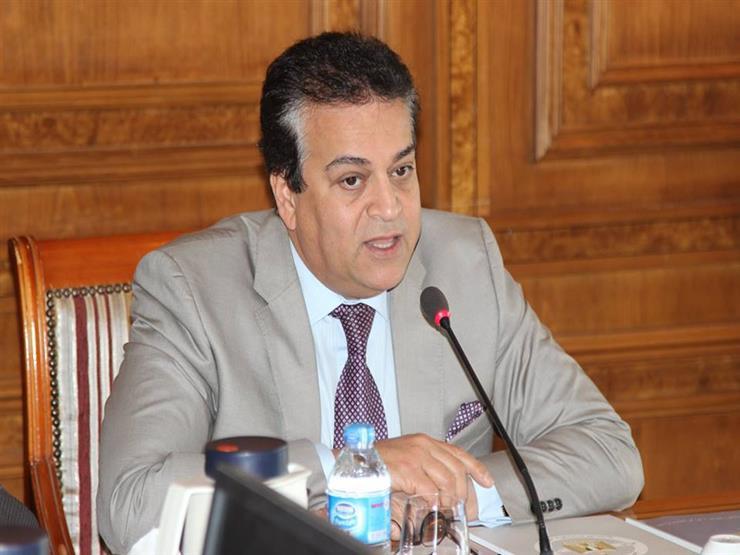 وزير التعليم العالي محذرًا المواطنين: شهادات الكيانات الوهمية غير معتمدة
