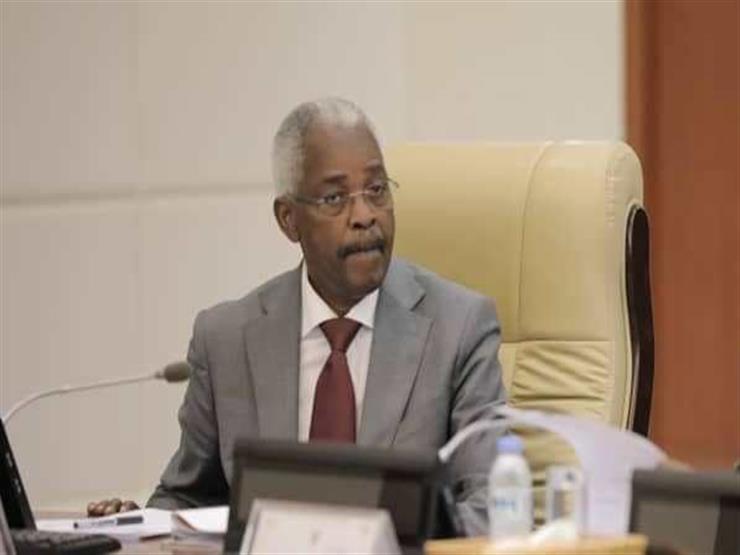 مجلس الوزراء السوداني يدرس تدابير مكافحة تهريب الذهب مجلس الوزراء السوداني يدرس تدابير مكافحة تهريب الذهب