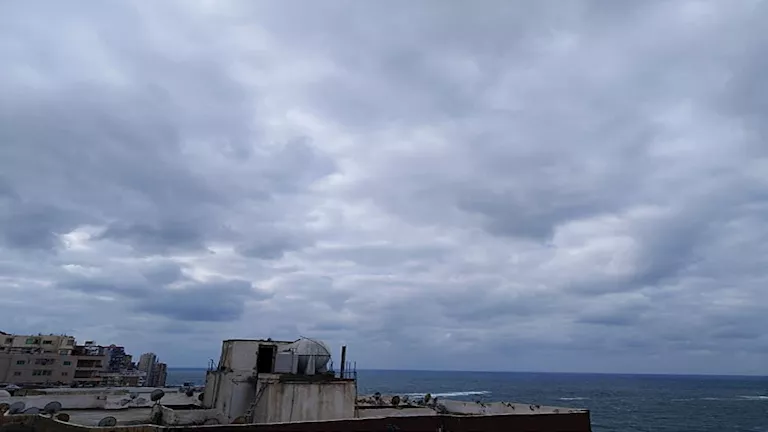 الأرصاد تكشف خريطة سقوط الأمطار.. وتُحذر: سيول وبرق ورعد بهذه المناطق