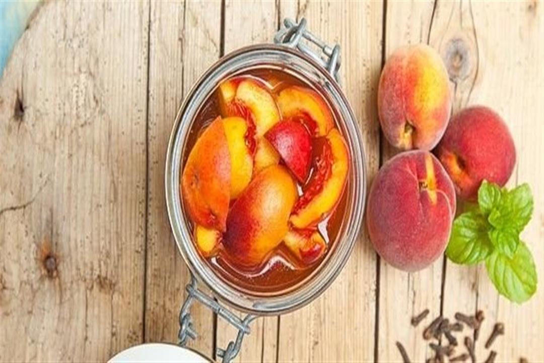 الفواكه المعلبة