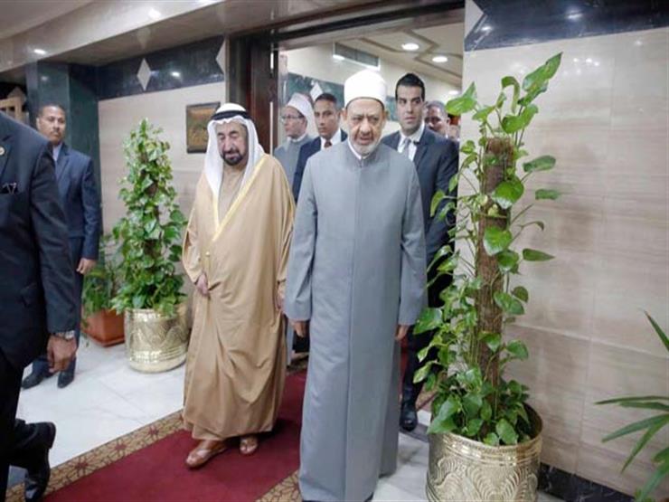حاكم الشارقة يزور "الطيب".. ويؤكد: الأزهر يقوم بدور رائد حاكم الشارقة يزور "الطيب".. ويؤكد: الأزهر يقوم بدور رائد