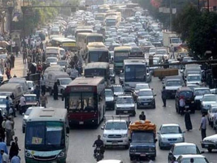 "المرور": سيولة مرورية بمداخل القاهرة.. ومصادمة احتكاكية على طريق السويس