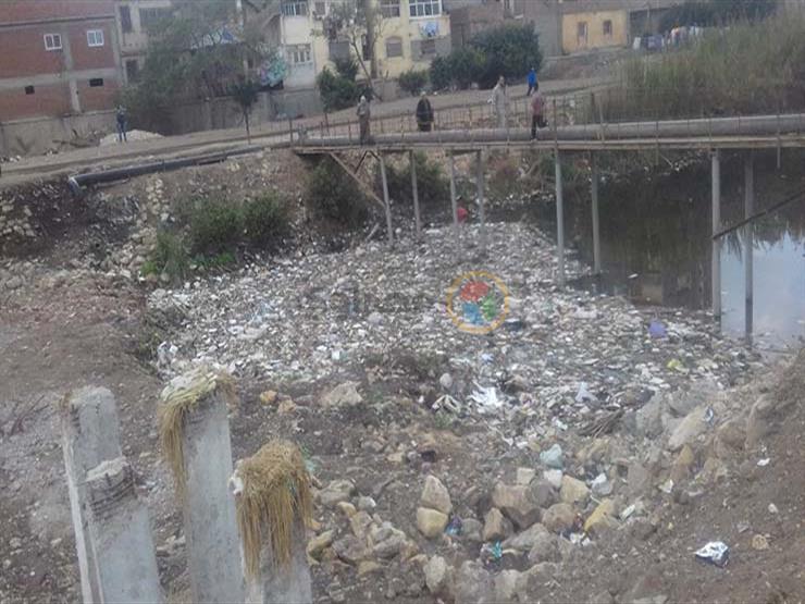 مجرى مخر السيل بحلوان.. مليء بالقمامة مجرى مخر السيل بحلوان.. مليء بالقمامة
