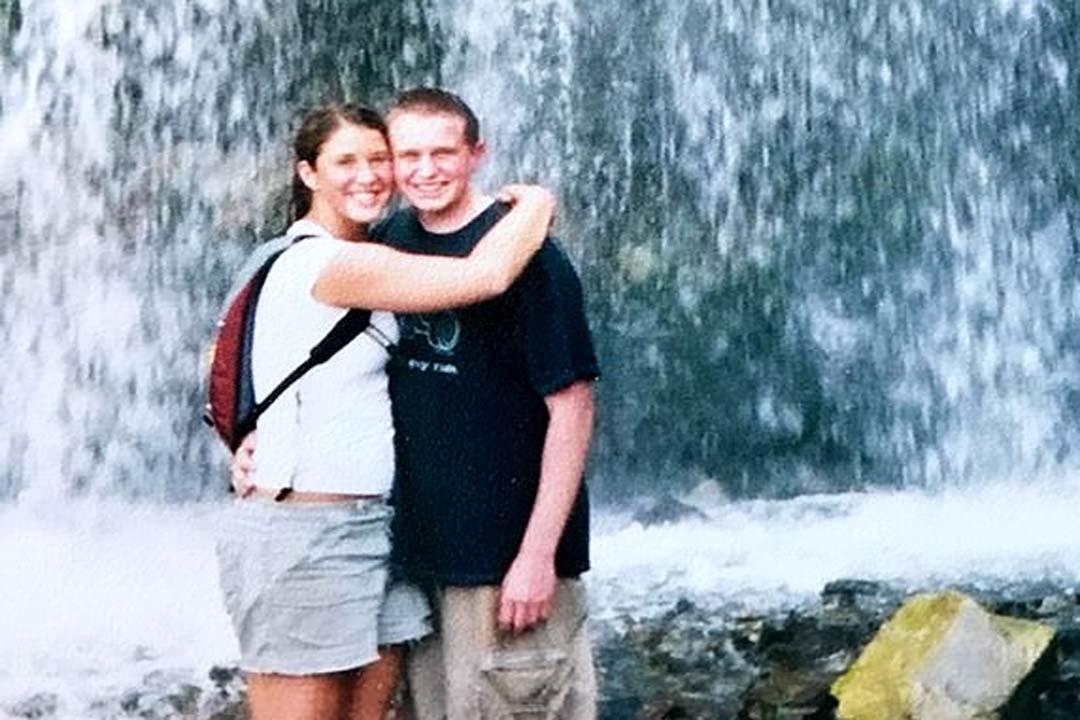 مع زوجته جيسيكا