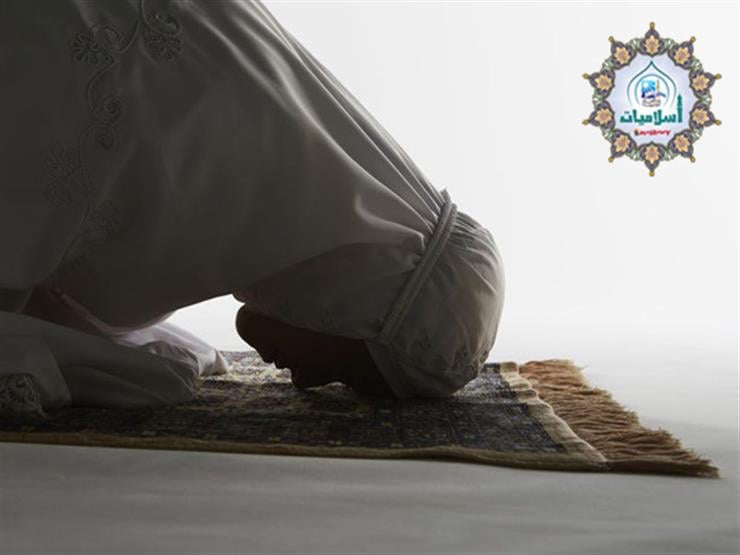 يجوز الصلاة بعد الأكل دون مضمضة