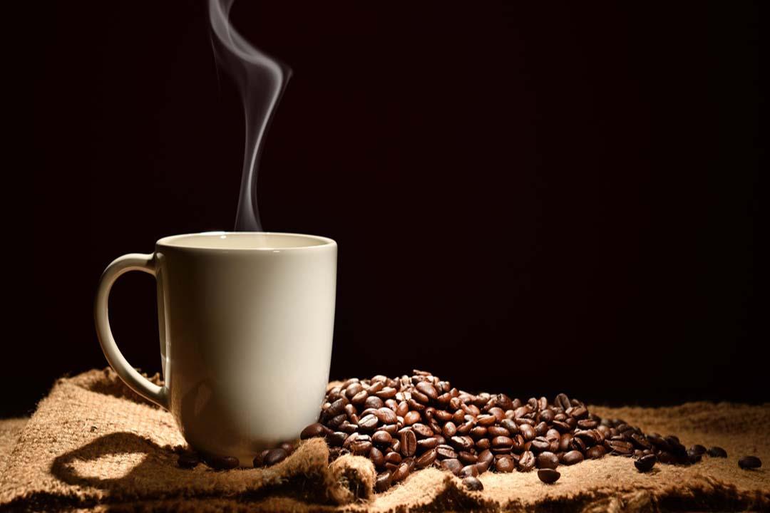 القهوة تؤثر على الدماغ  حتى دون تناولها.. كيف ذلك؟